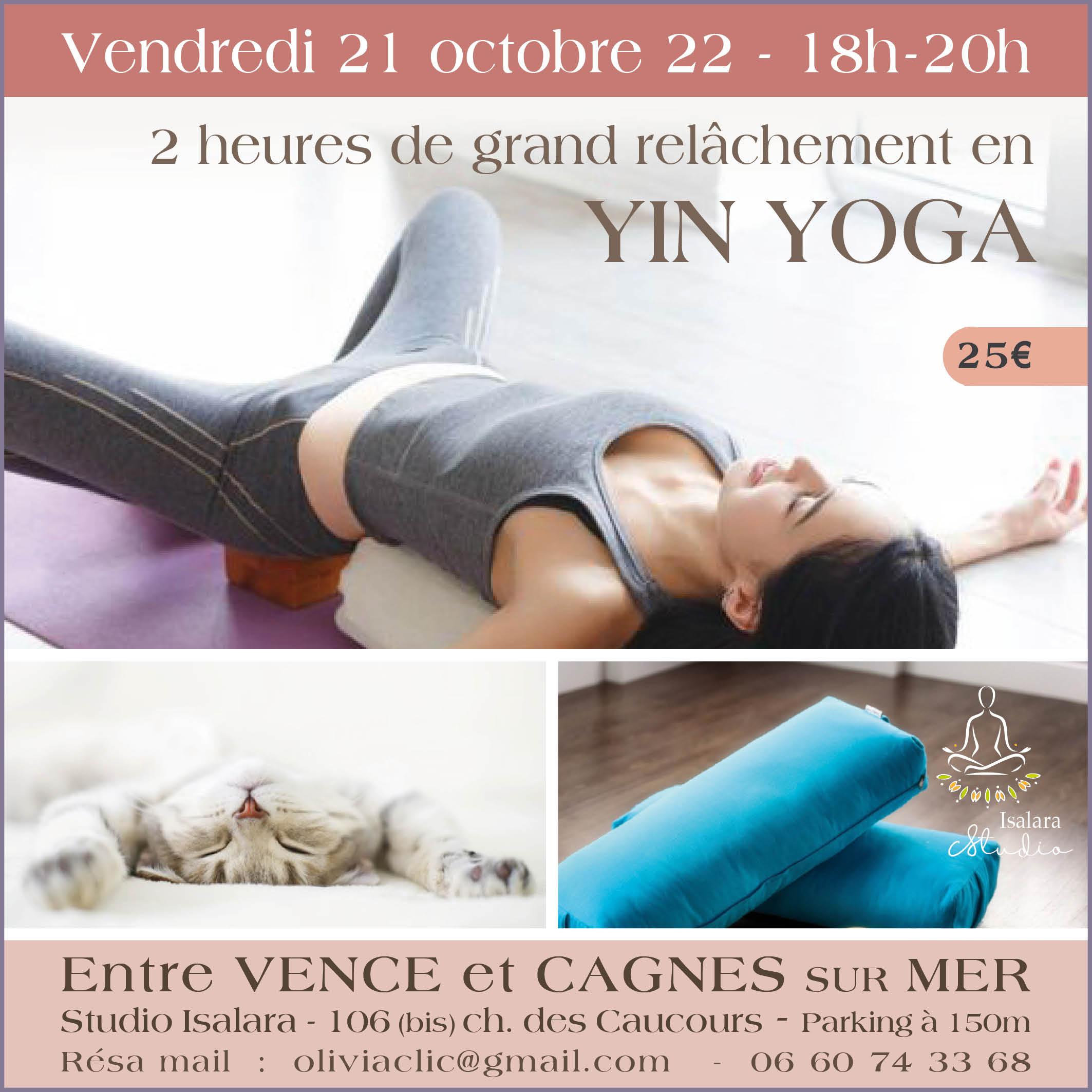 Olivia cours de Hatha yoga à la Colle sur Loup & Villeneuve Loubet